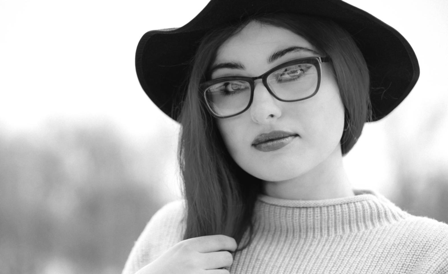 Postazione di lavoro con attrezzatura base per styling parrucche