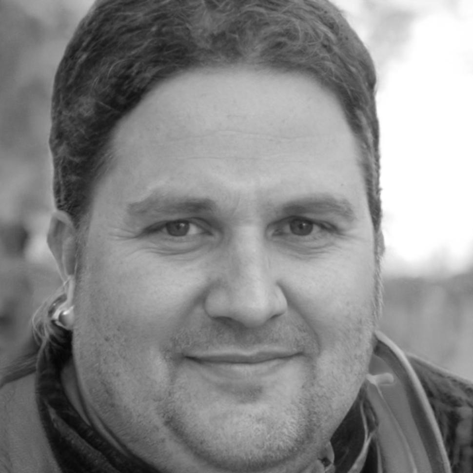 Davide Orsini, specialista styling parrucche